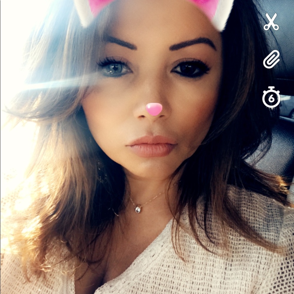 Meet your Posher, Sonia